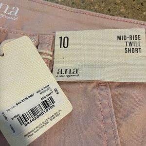 Brand new light pink khaki shorts